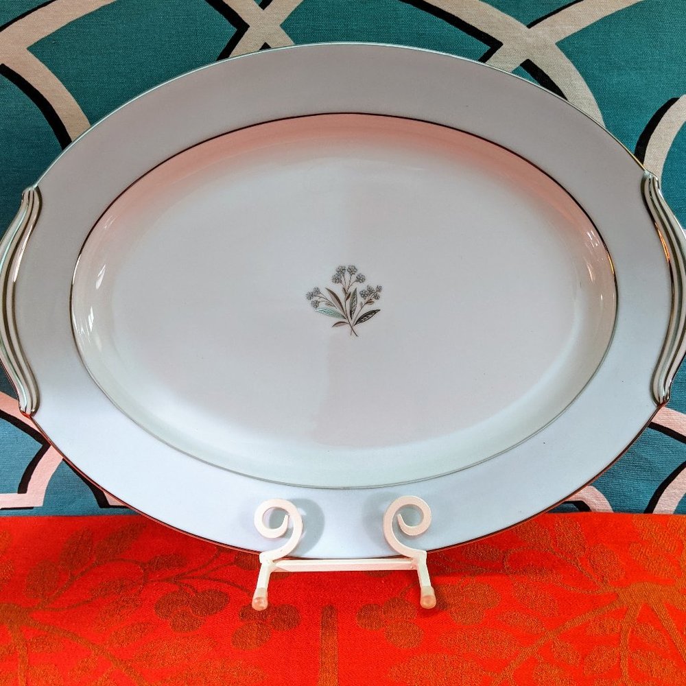 High quality  XL vintage porcelain Noritake Japan oval platter blue & silver